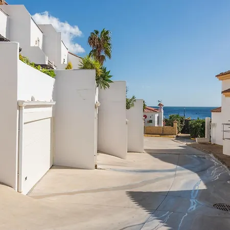 - Holiday home Manilva